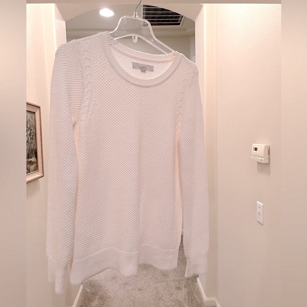 NWOT Loft ivory cream color sweater size medium.